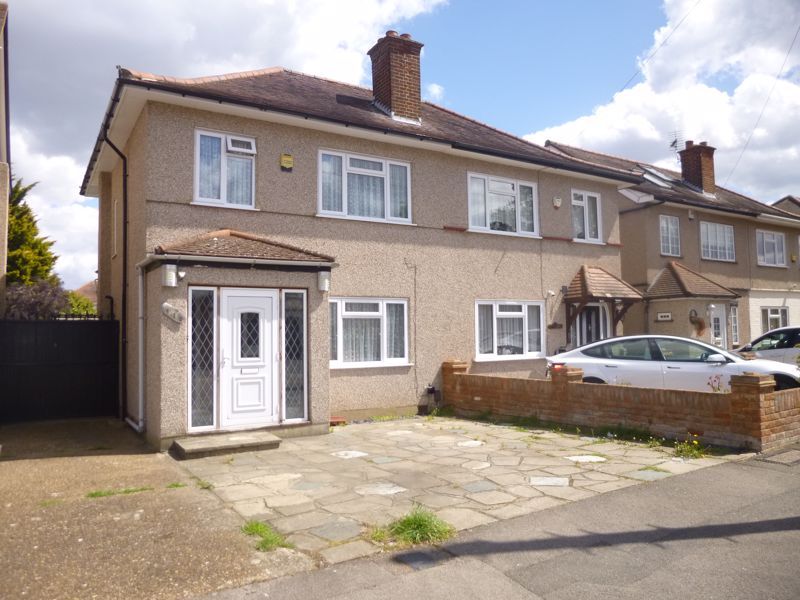 3 bed semidetached house for sale in Adelphi Crescent, Hayes UB4 Zoopla