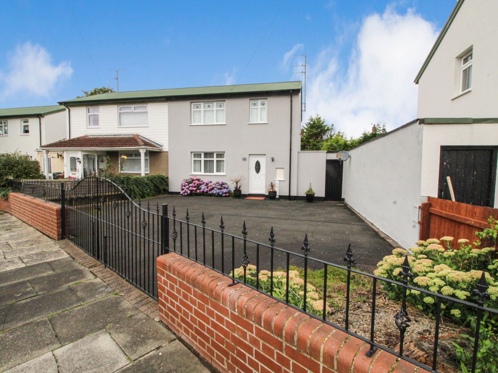 3 bed semidetached house for sale in Trevelyan Avenue, Blyth NE24, £