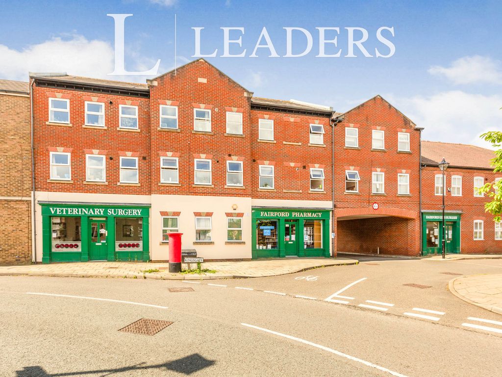 2 bed flat to rent in Ashley Court, Aylesbury HP19 Zoopla