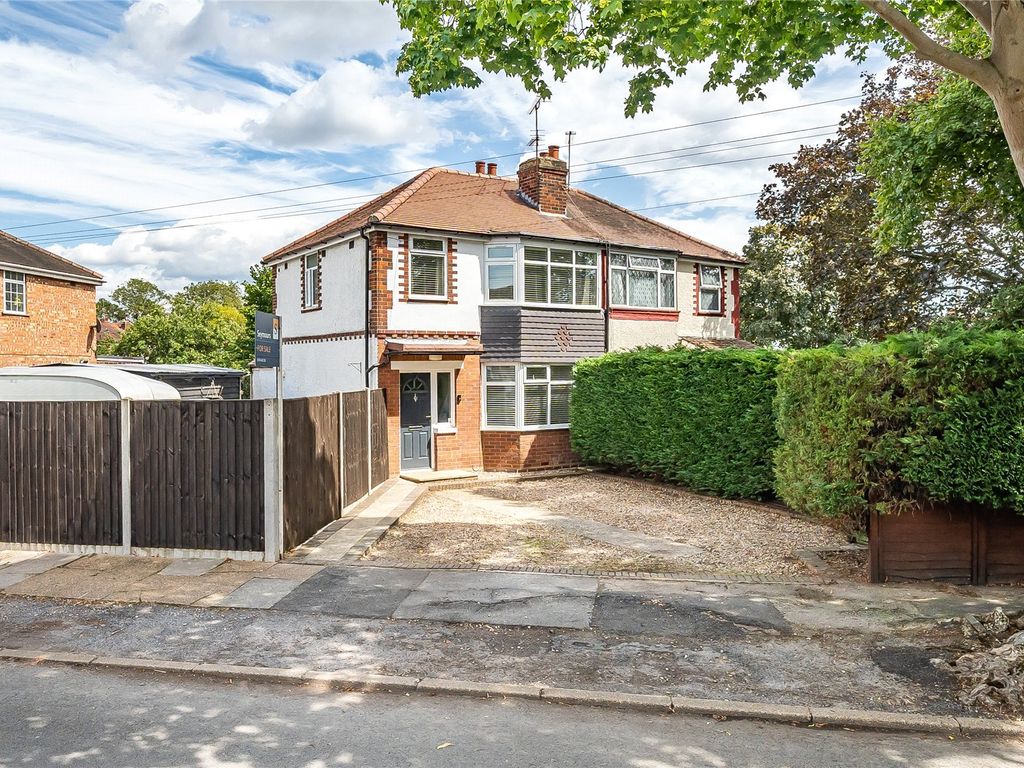 3 bed semidetached house for sale in Staines, Surrey TW18, £475,000