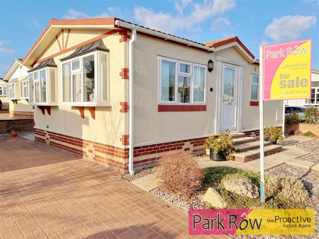 2 bed mobile/park home for sale in Ashtree Way, Knottingley WF11 Zoopla