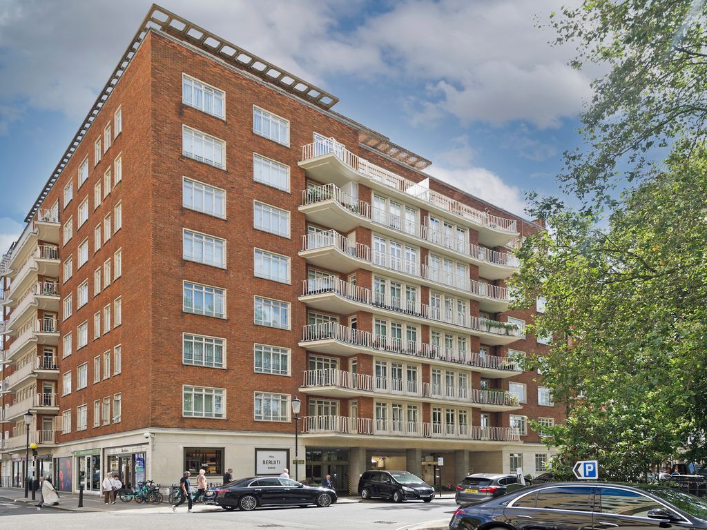2 bed flat for sale in Cadogan Place, London SW1X, £1,595,000 Zoopla
