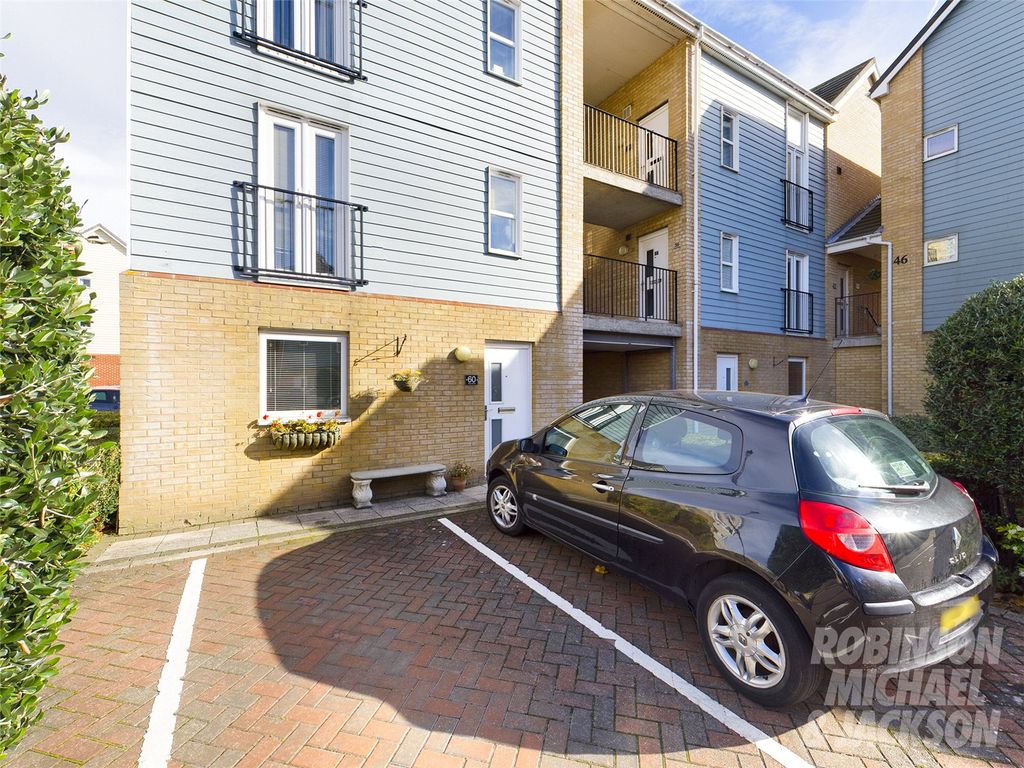 1 bed flat for sale in Onyx Drive, Sittingbourne, Kent ME10 Zoopla