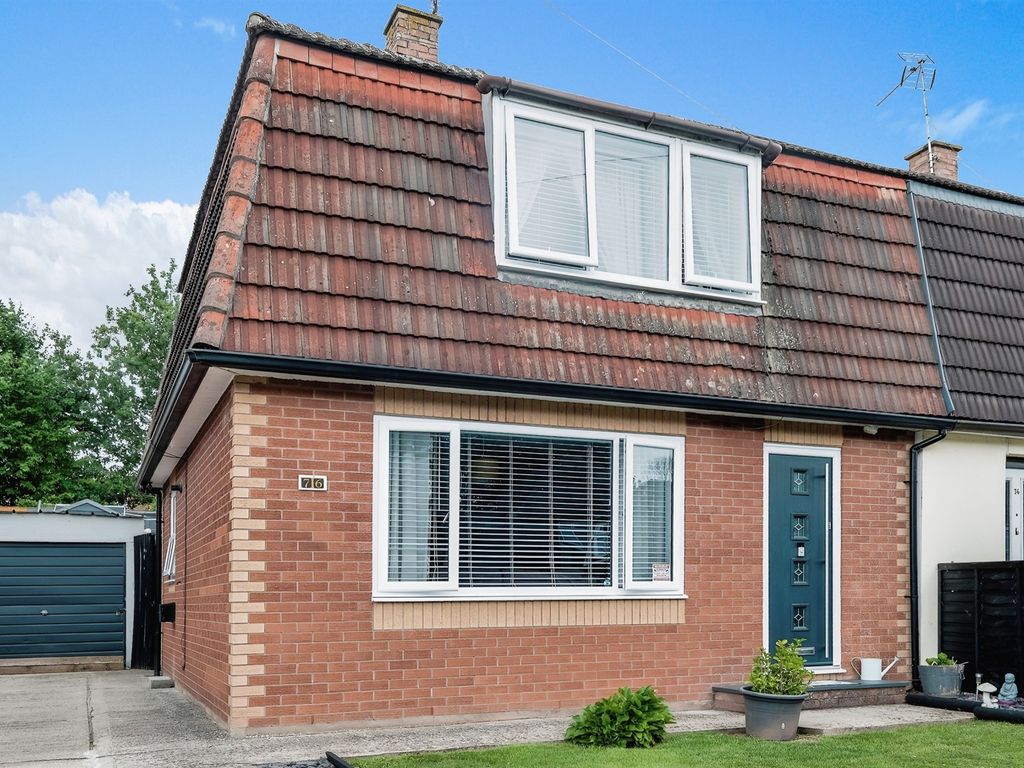 3 bed semidetached house for sale in Stanberrow Road, Hereford HR2