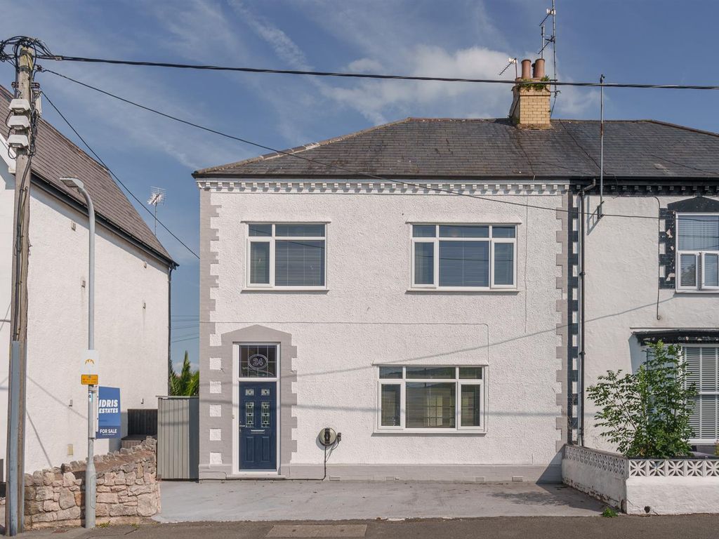 4 bed semidetached house for sale in Sea Road, Abergele LL22, £250,000