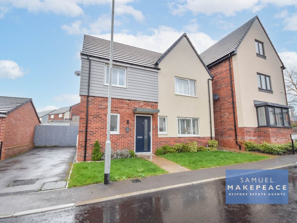 3 bed detached house for sale in Steel, Bucknall Grange, Stoke