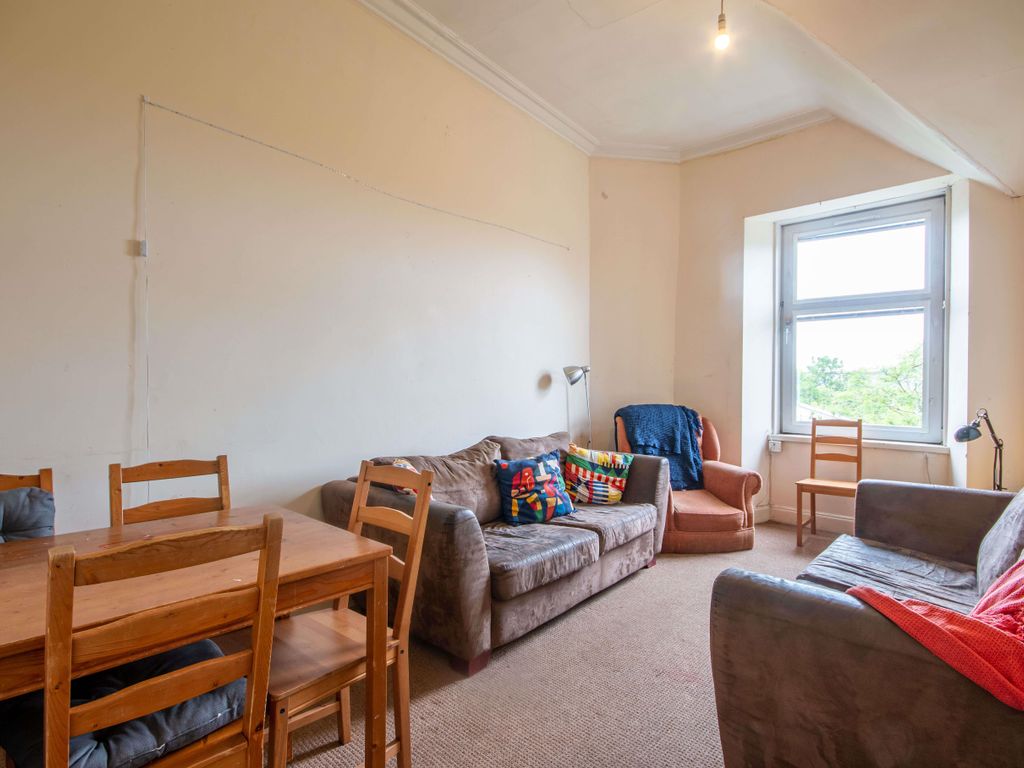 5 bed flat to rent in Bruntsfield Place, Edinburgh EH10 Zoopla