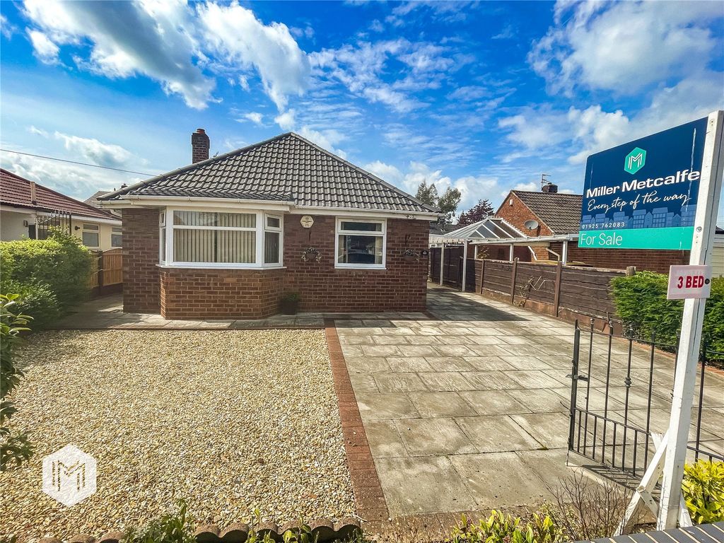 3 bed bungalow for sale in Severn Road, Culcheth, Warrington, Cheshire