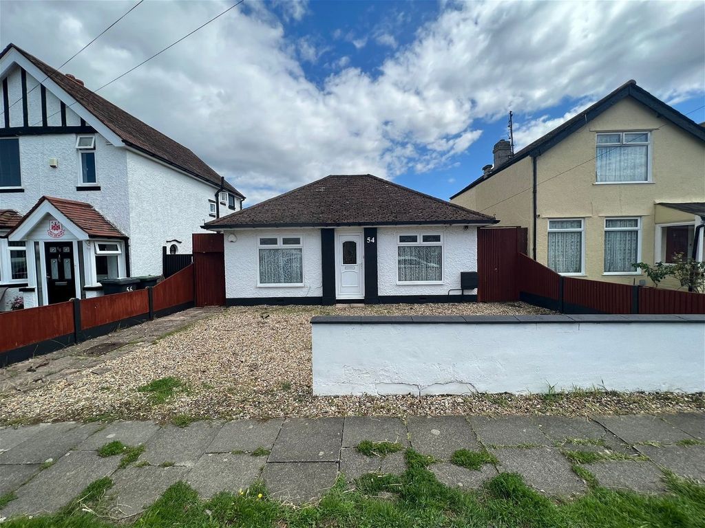 2 bed bungalow for sale in Oxenden Park Drive, Herne Bay CT6, £270,000