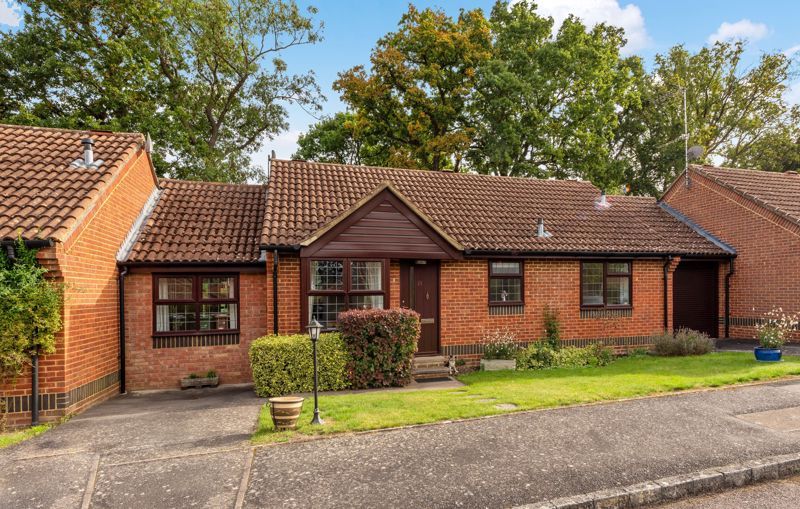 3 bed bungalow for sale in Weston Lea, West Horsley, Leatherhead KT24