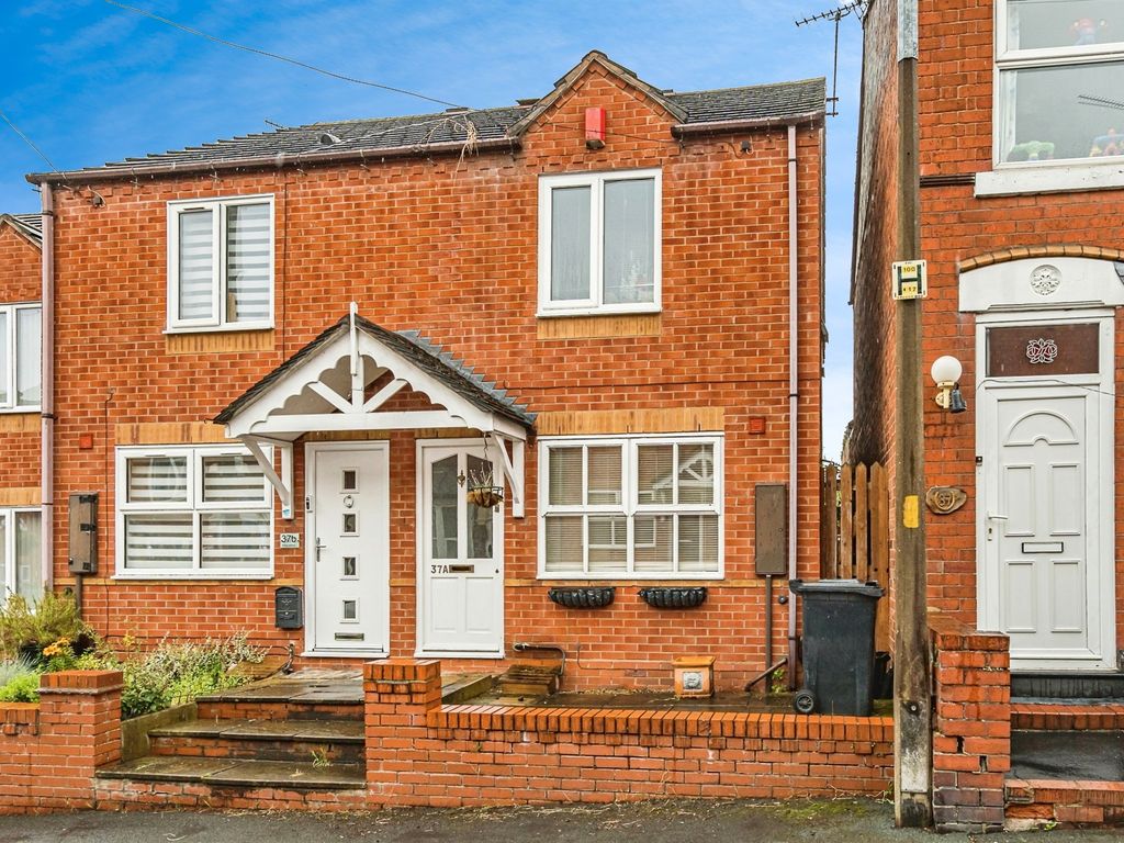 2 bed end terrace house for sale in King Street, Lye, Stourbridge DY9