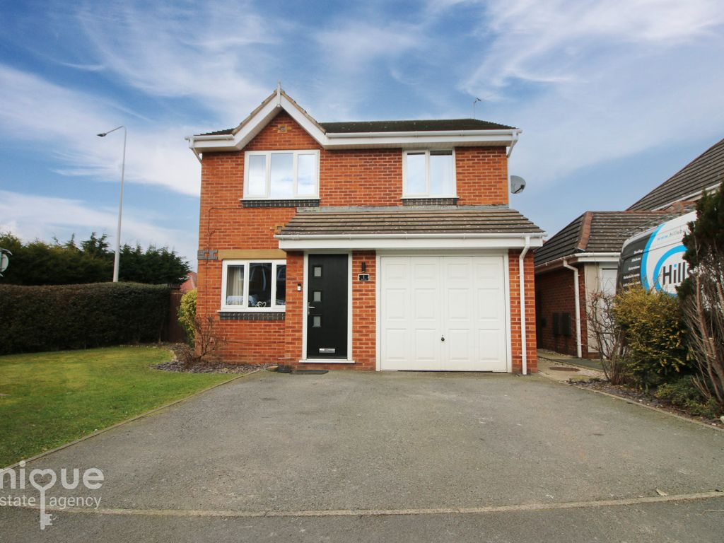 4 bed detached house for sale in Bescot Way, ThorntonCleveleys FY5
