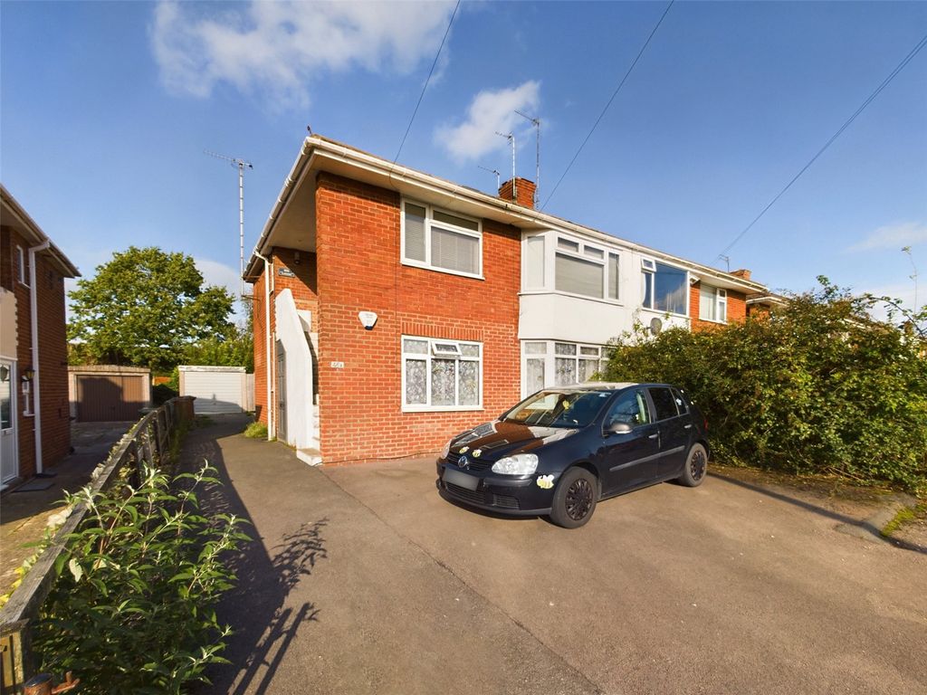 2 bed for sale in Canterbury Walk, Cheltenham