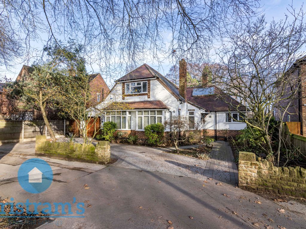 4 bed detached house for sale in Wollaton Vale, Wollaton, Nottingham