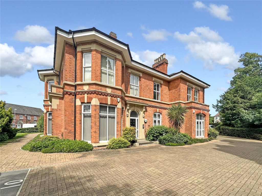 1 bed flat for sale in Bradgate Close, Narborough, Leicester