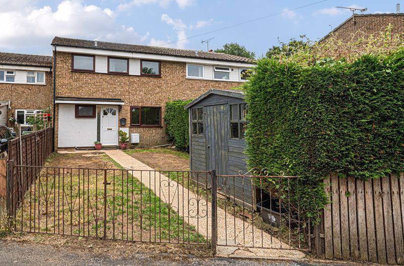 4 bed terraced house for sale in Larch Road, Headley Down, Bordon GU35