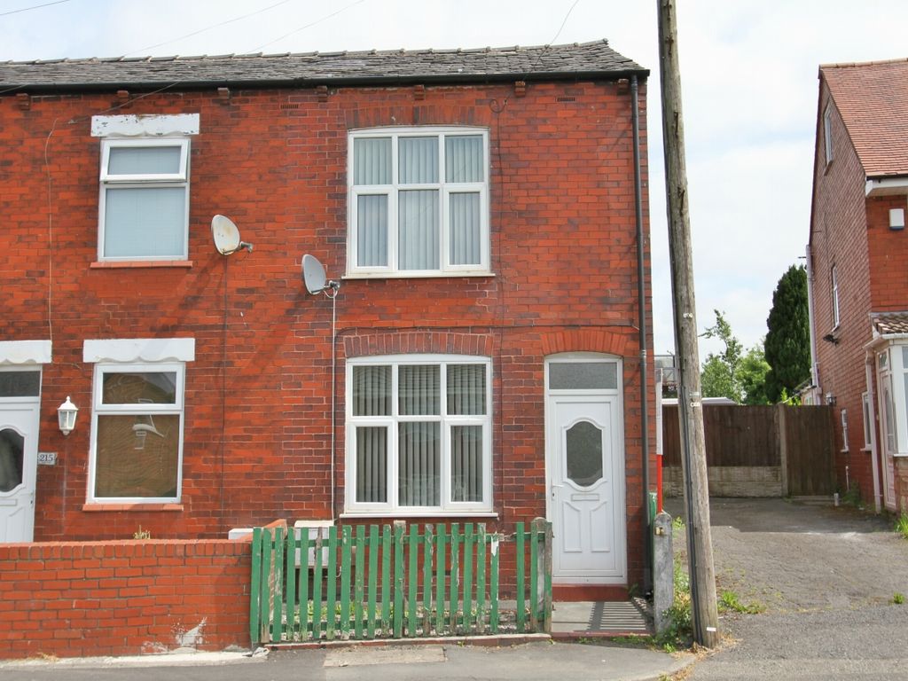 2 bed terraced house to rent in Sandy Lane, Hindley, Wigan WN2, £675