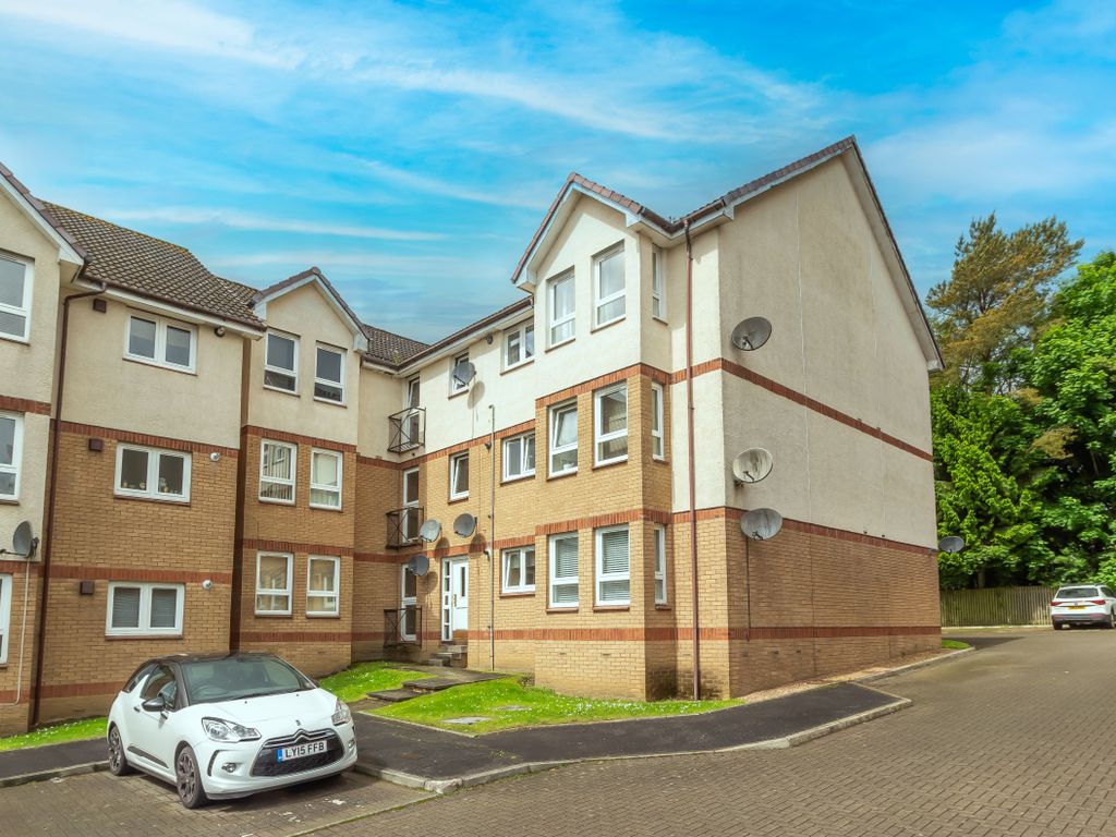 2 bed flat for sale in Haymarket Crescent, Livingston EH54, £135,000
