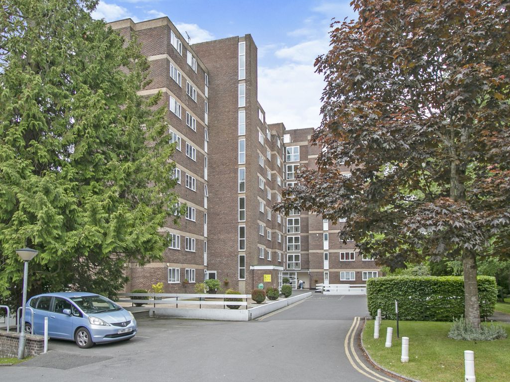 2 bed flat for sale in Branksome Wood Road, Bournemouth BH4 Zoopla