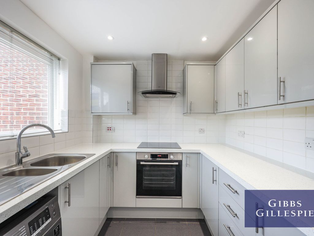 3 bed semidetached house to rent in Aylsham Drive, Uxbridge UB10 Zoopla