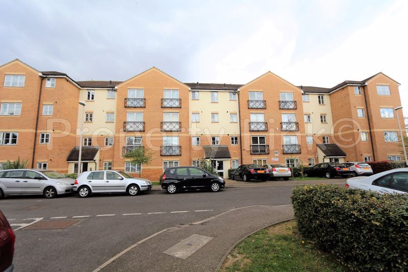 2 bed flat for sale in Friars Close, Ilford IG1 Zoopla
