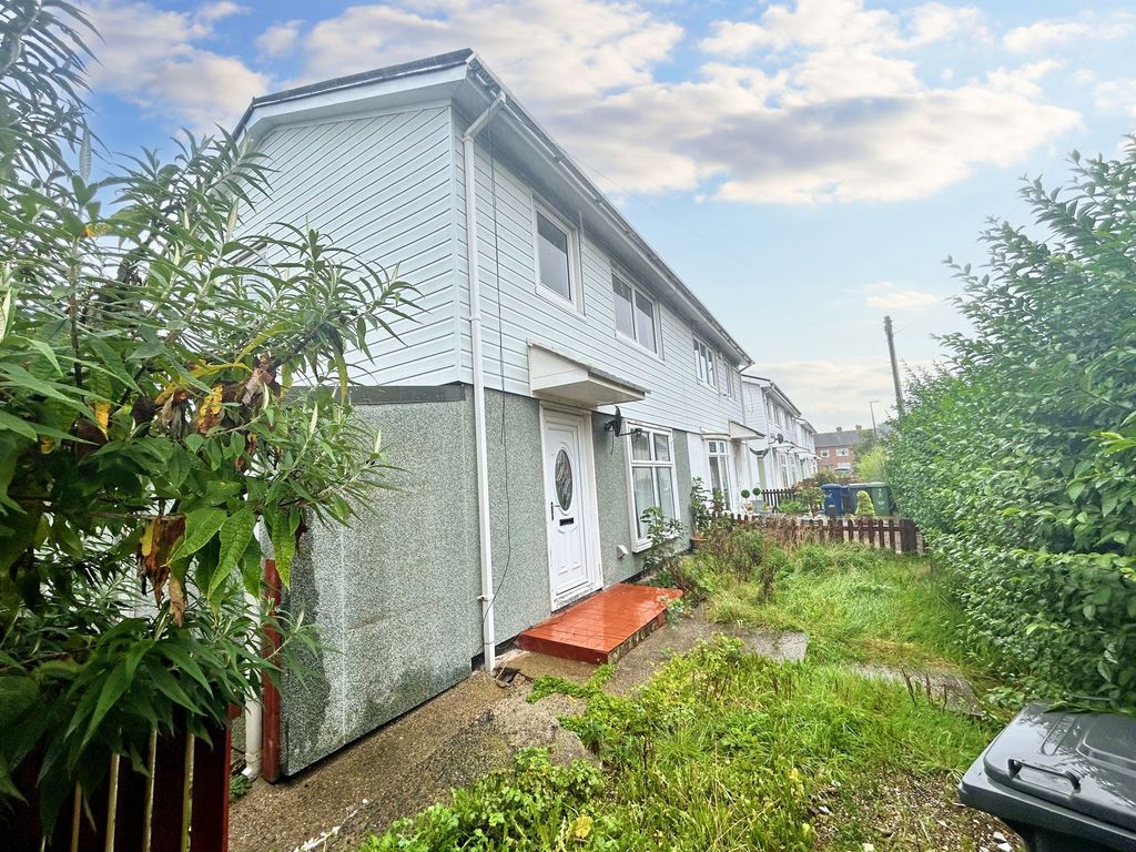 3 bed semidetached house for sale in Shelley Avenue, Boldon Colliery