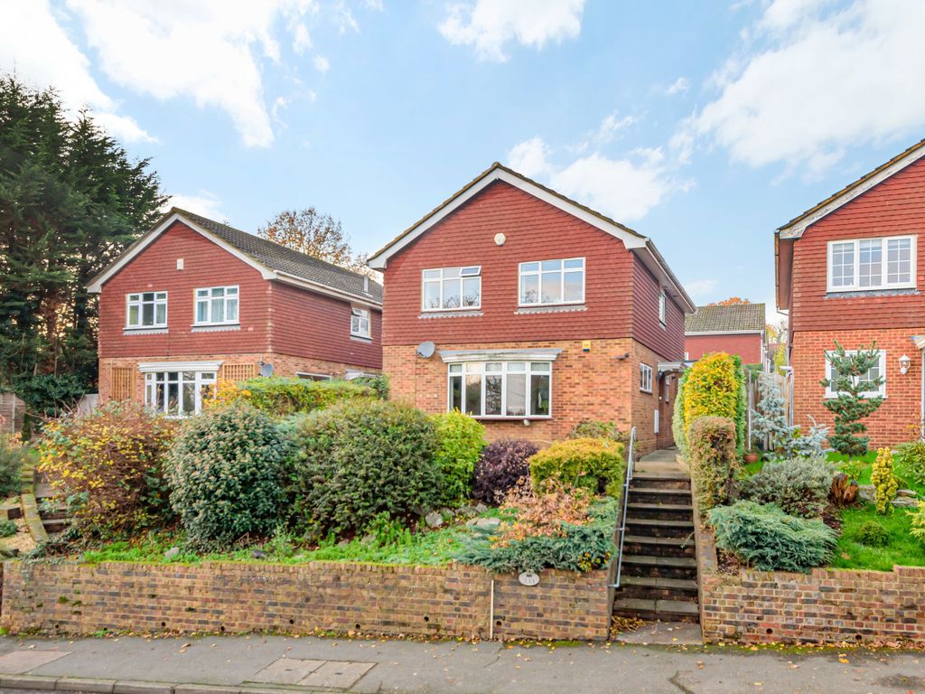4 bed detached house for sale in Crofton Lane, Petts Wood, Orpington BR6 Zoopla