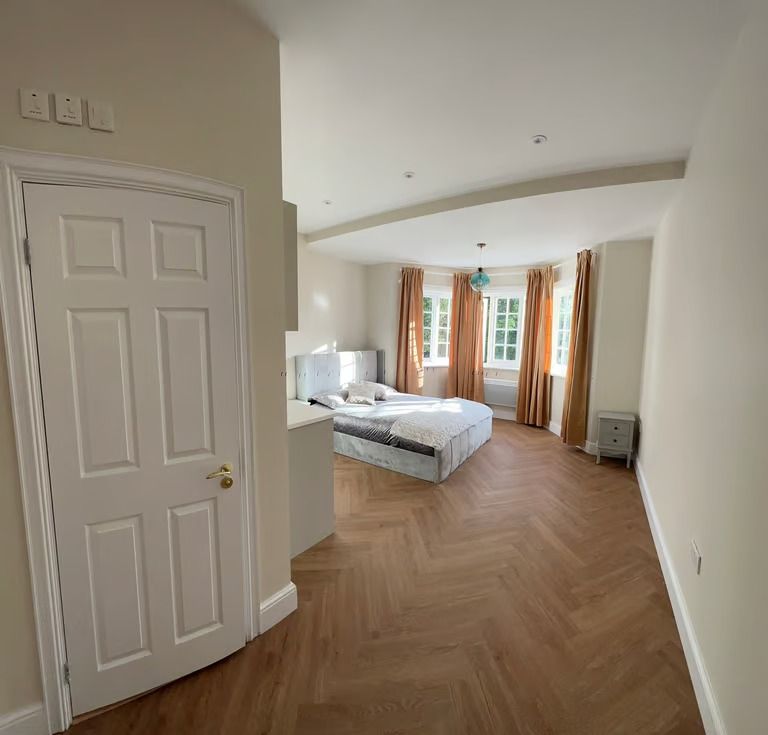 Studio to rent in Finchley Road, London NW3, £1,400 pcm Zoopla