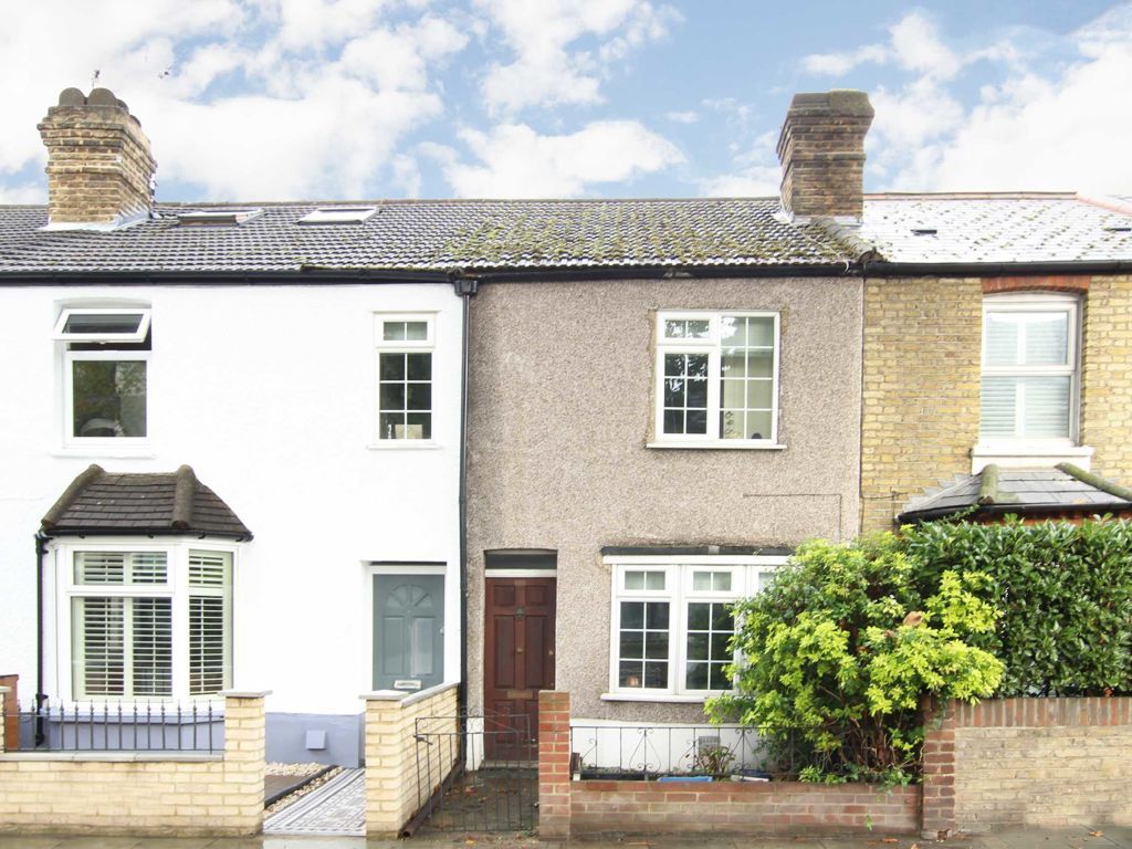 2 bed terraced house to rent in Lower Mortlake Road, Kew, Richmond TW9