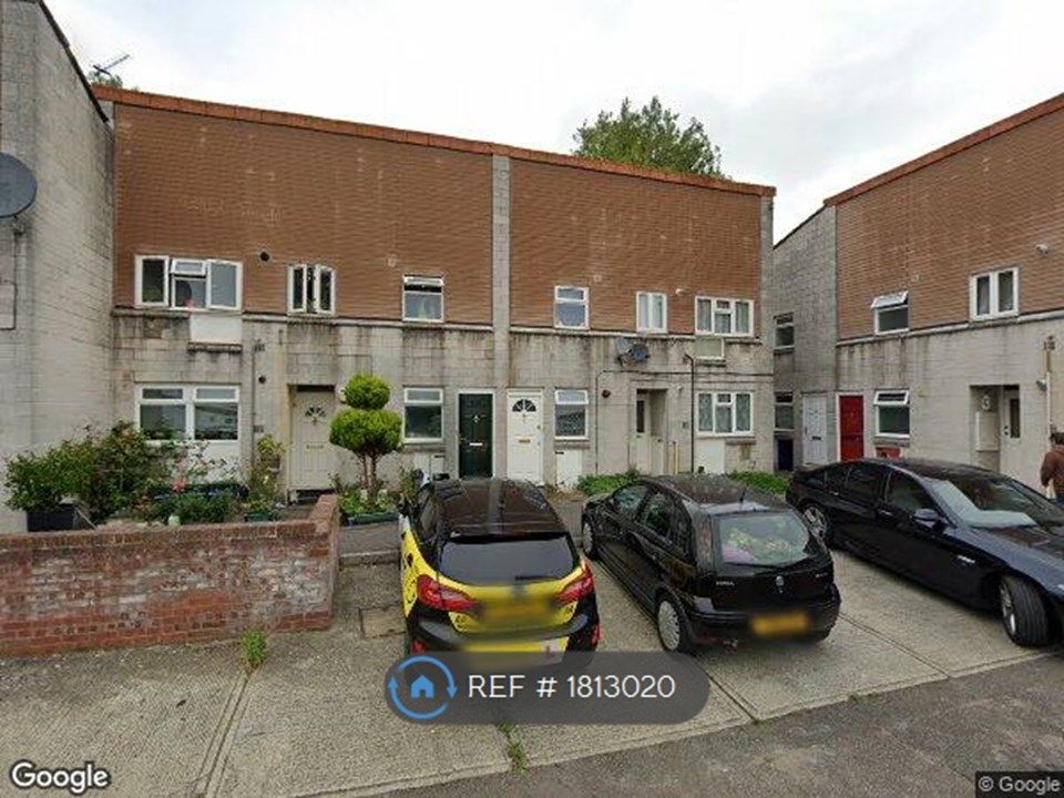 Studio to rent in Reid Close, Pinner HA5, £950 pcm Zoopla