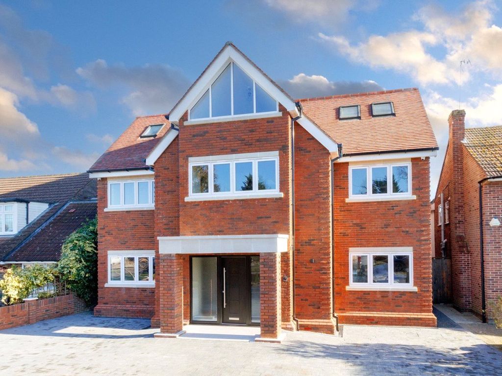 7 bed detached house to rent in Links Drive, Elstree, Borehamwood