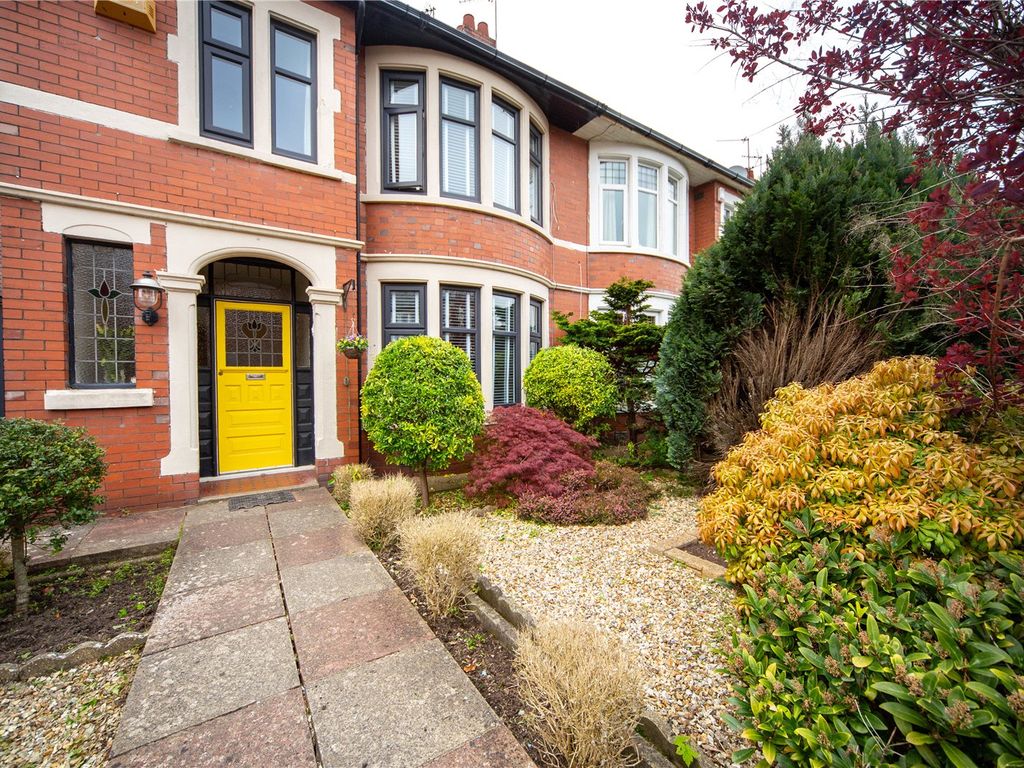 3 bed end terrace house for sale in Princes Avenue, Roath, Cardiff CF24