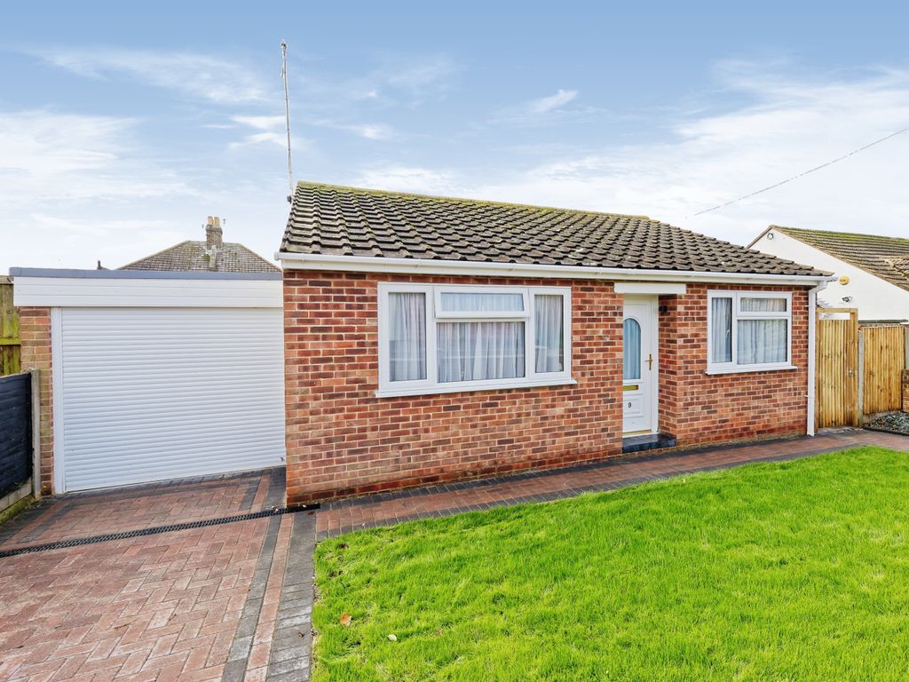 2 bed bungalow for sale in Charlton Close, Ramsgate, Kent CT12 Zoopla