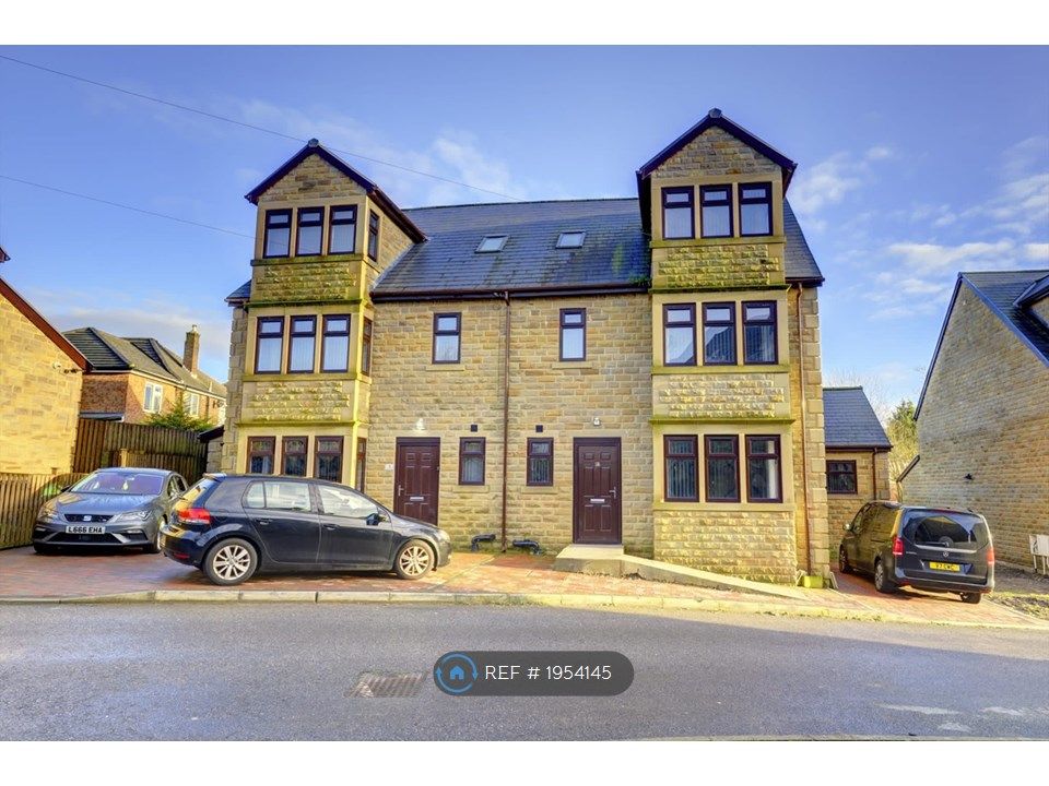 5 bed semidetached house to rent in The Dean, Bradford BD8, £1,700 pcm