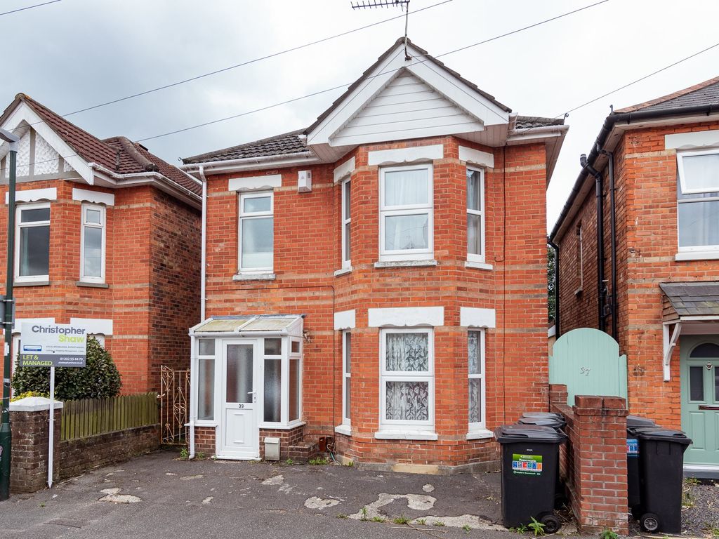 5 bed property to rent in Hankinson Road, Winton, Bournemouth BH9, £