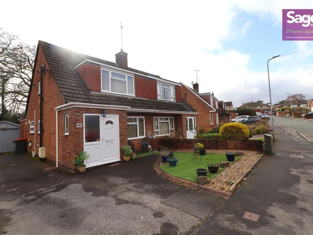 3 bed semidetached house for sale in Harding Avenue, Newport NP20, £