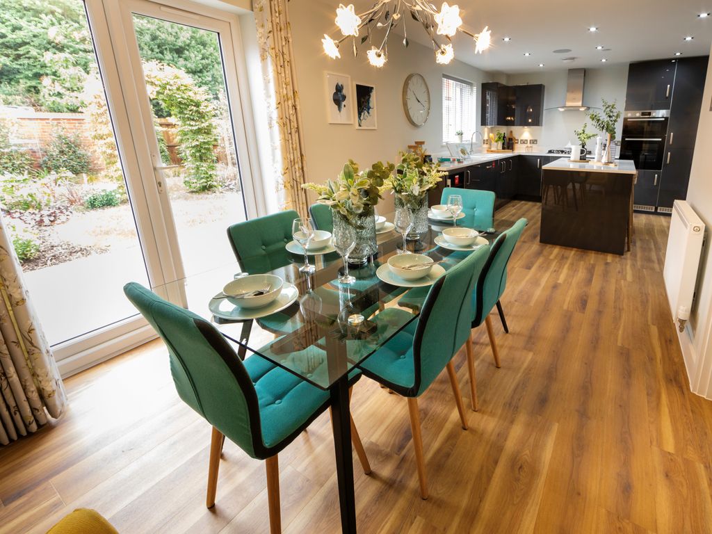 4 bed detached house for sale in Chestnut Drive, Louth LN11, £319,000