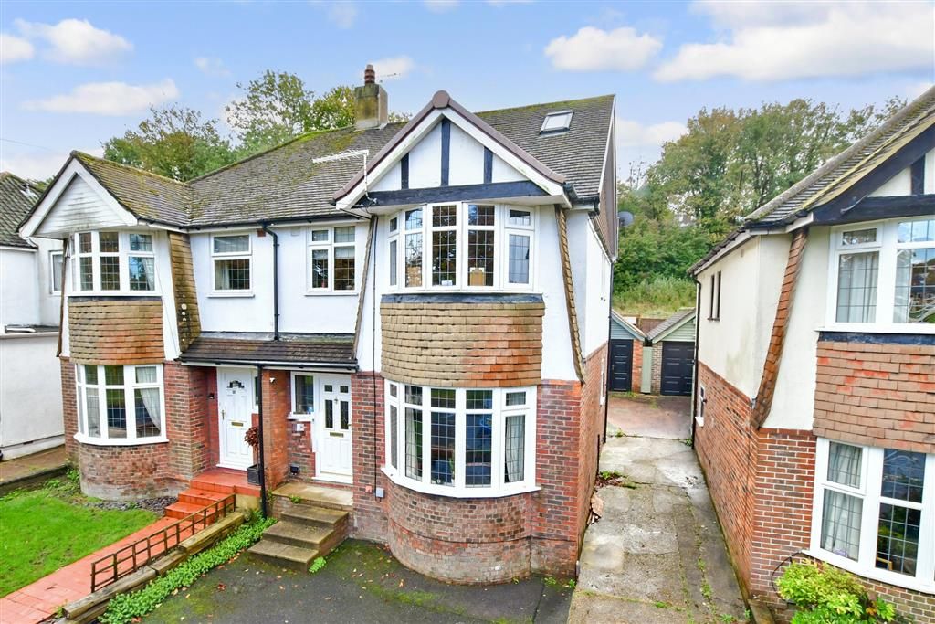 4 bed semidetached house for sale in Mackie Avenue, Patcham, Brighton