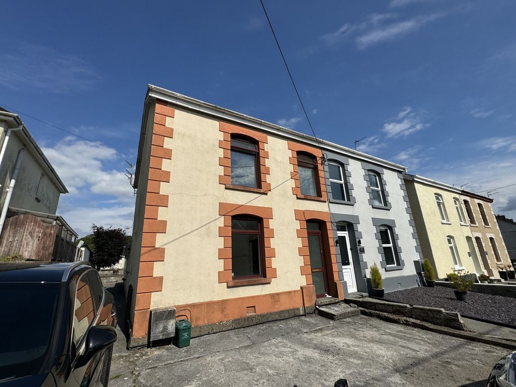 3 bed semidetached house for sale in Tirycoed Road, Glanamman