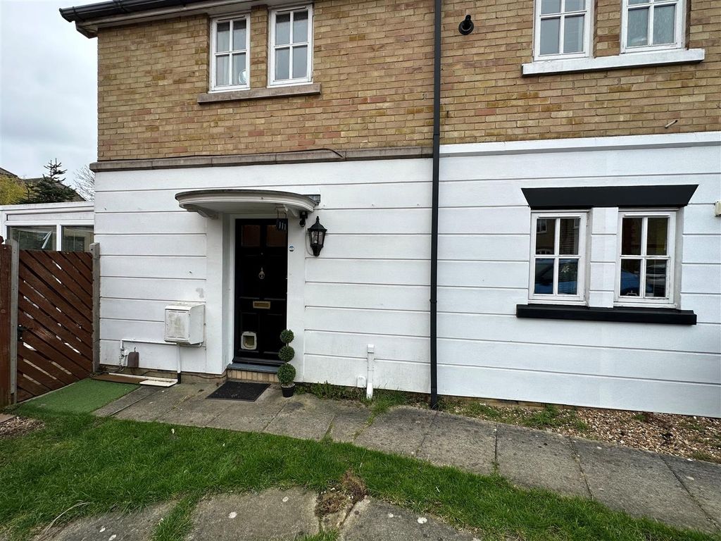 1 bed property for sale in Victoria Gate, Church Langley, Harlow CM17