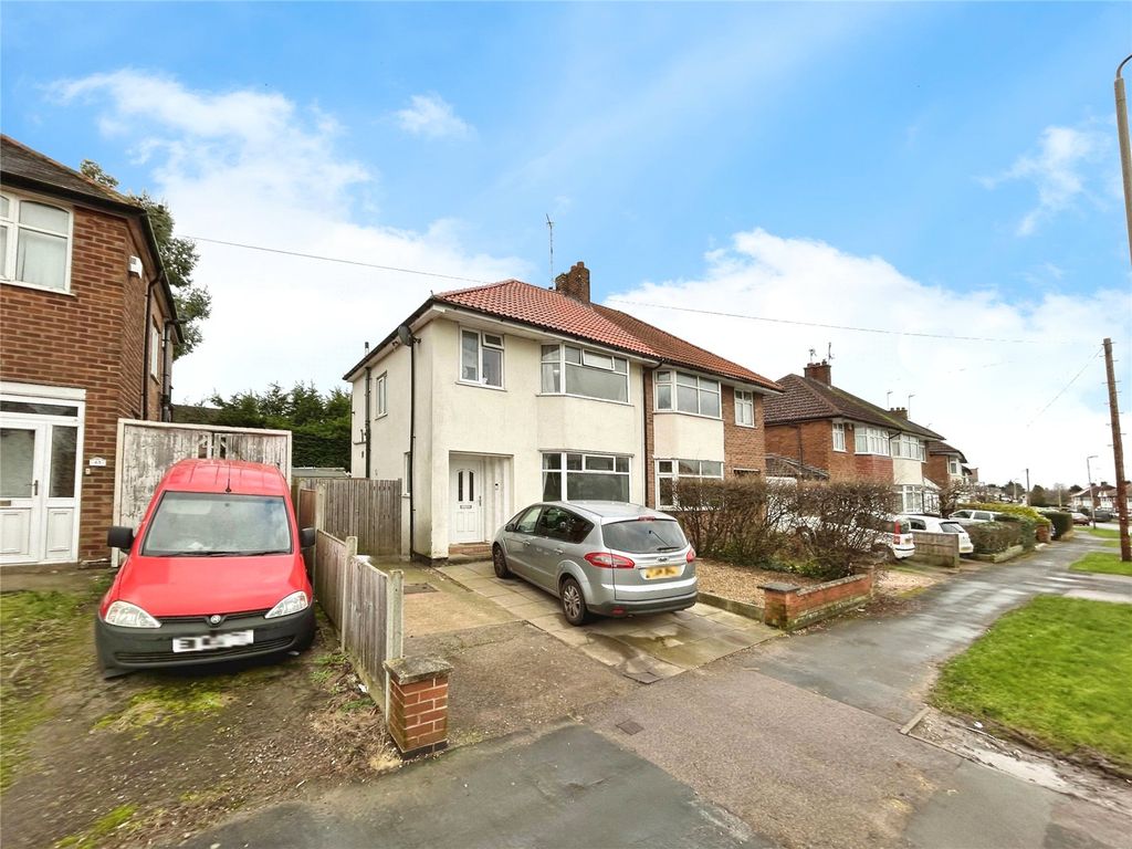 3 bed semidetached house for sale in Hillsborough Road, Glen Parva