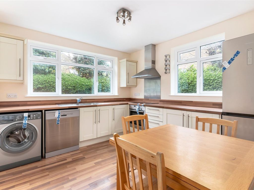 2 bed for sale in Cambridge Road, London SW20, £500,000 Zoopla