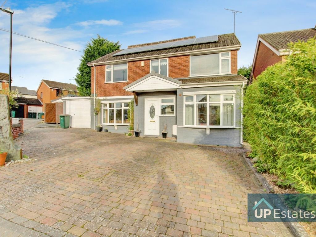 6 bed detached house for sale in Osbaston Close, Eastern Green
