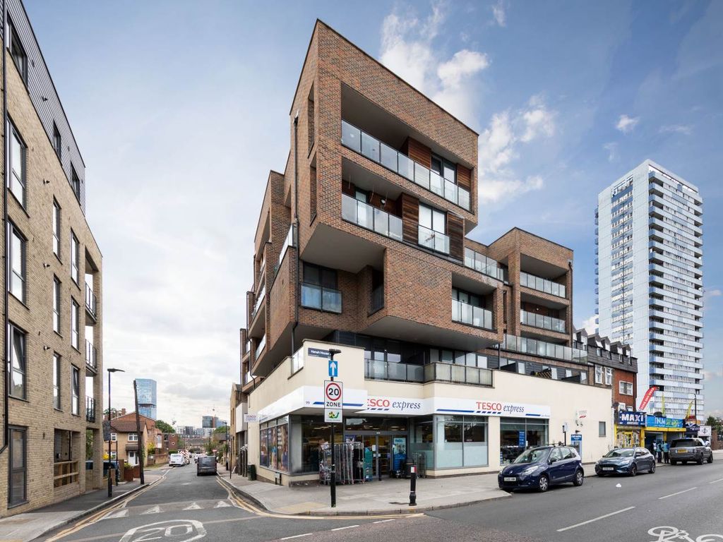 3 bed flat to rent in Hannah House, 150 Maryland Street, Stratford E15