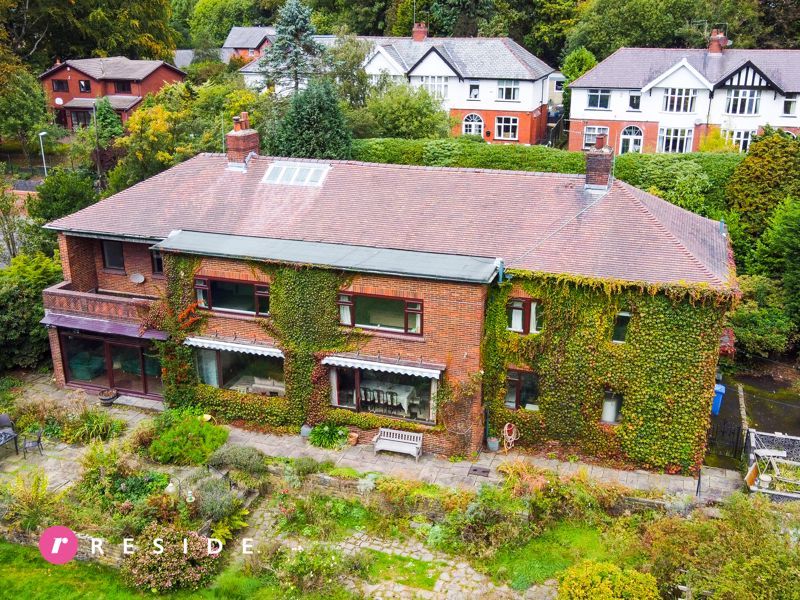 8 bed detached house for sale in Bentmeadows, Falinge, Rochdale OL12, £