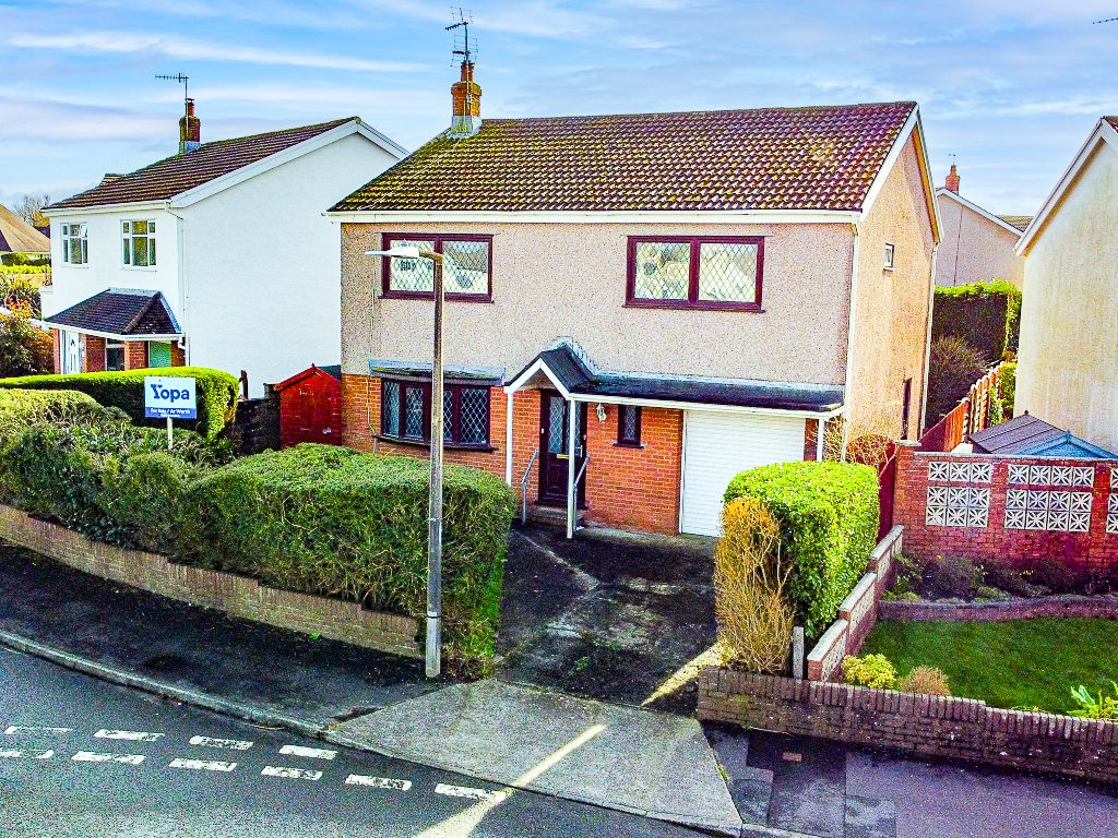 4 bed detached house for sale in Picket Mead Road, Newton, Swansea SA3