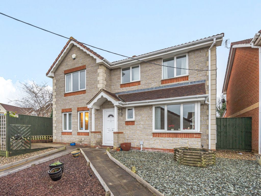 4 bed detached house for sale in Simmonds View, Stoke Gifford, Bristol