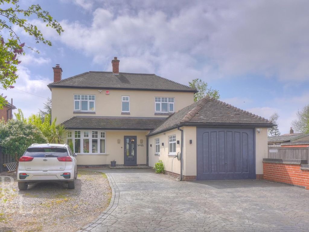 4 bed detached house for sale in Burton Road, AshbyDeLaZouch LE65, £