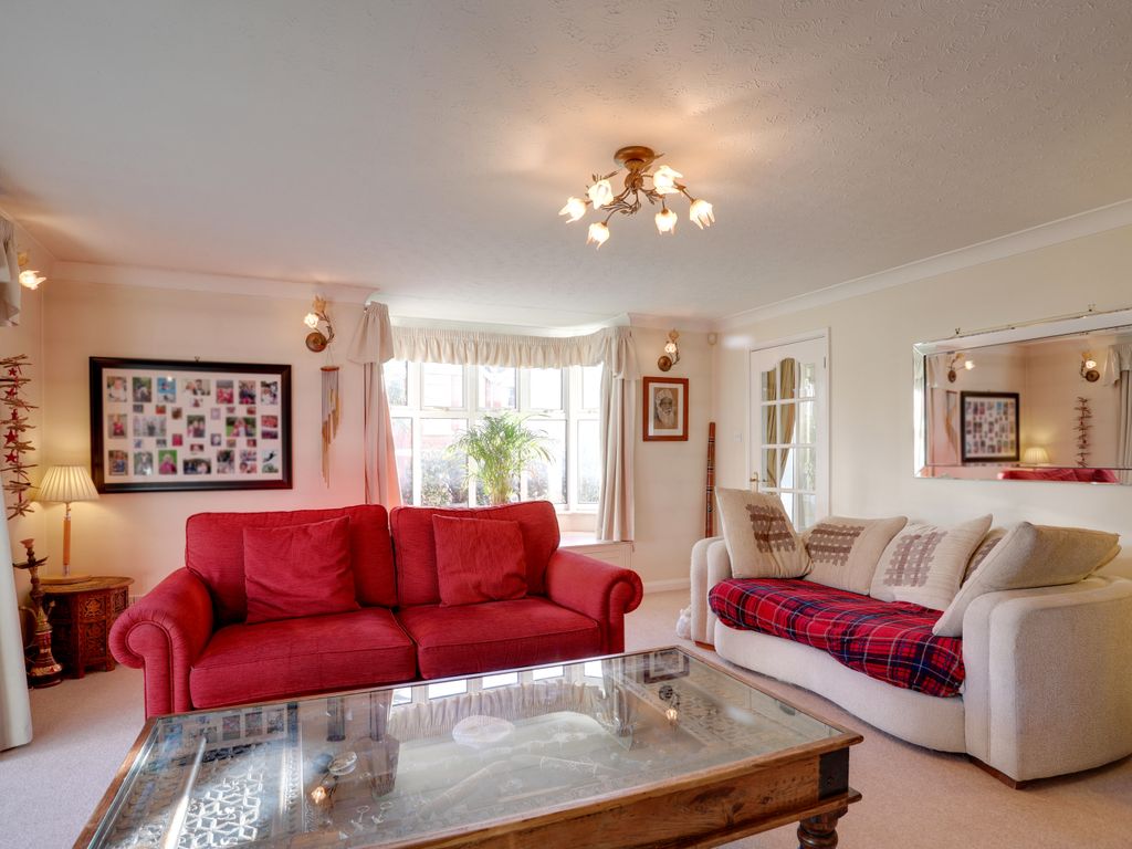 6 bed semidetached house for sale in Paradise Road, Teignmouth TQ14