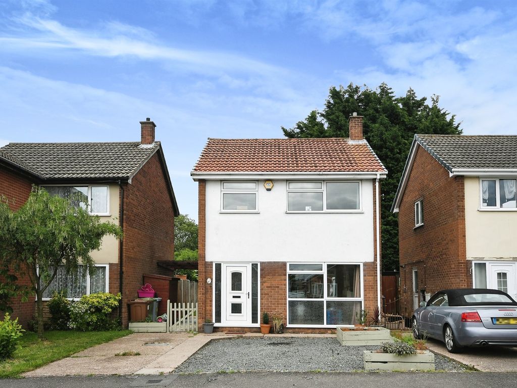 3 bed detached house for sale in Sherwood Road, Rainworth, Mansfield